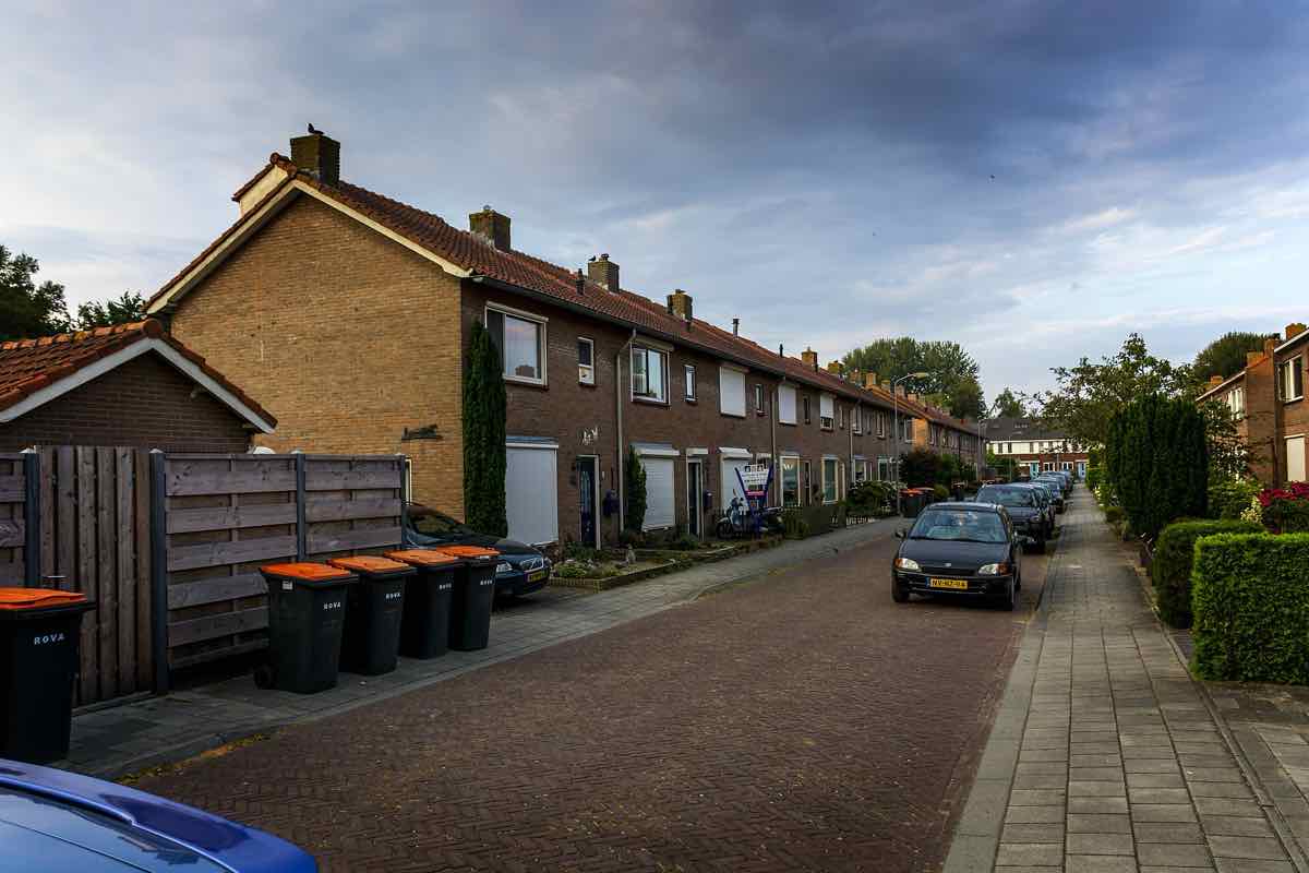 Twee woningen tegelijk: verhuisregeling en dubbele woonlasten